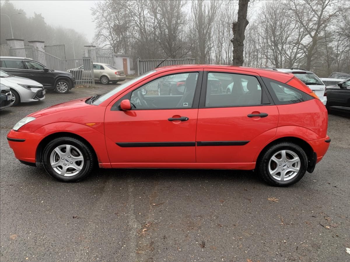 2002 Ford Focus - 15