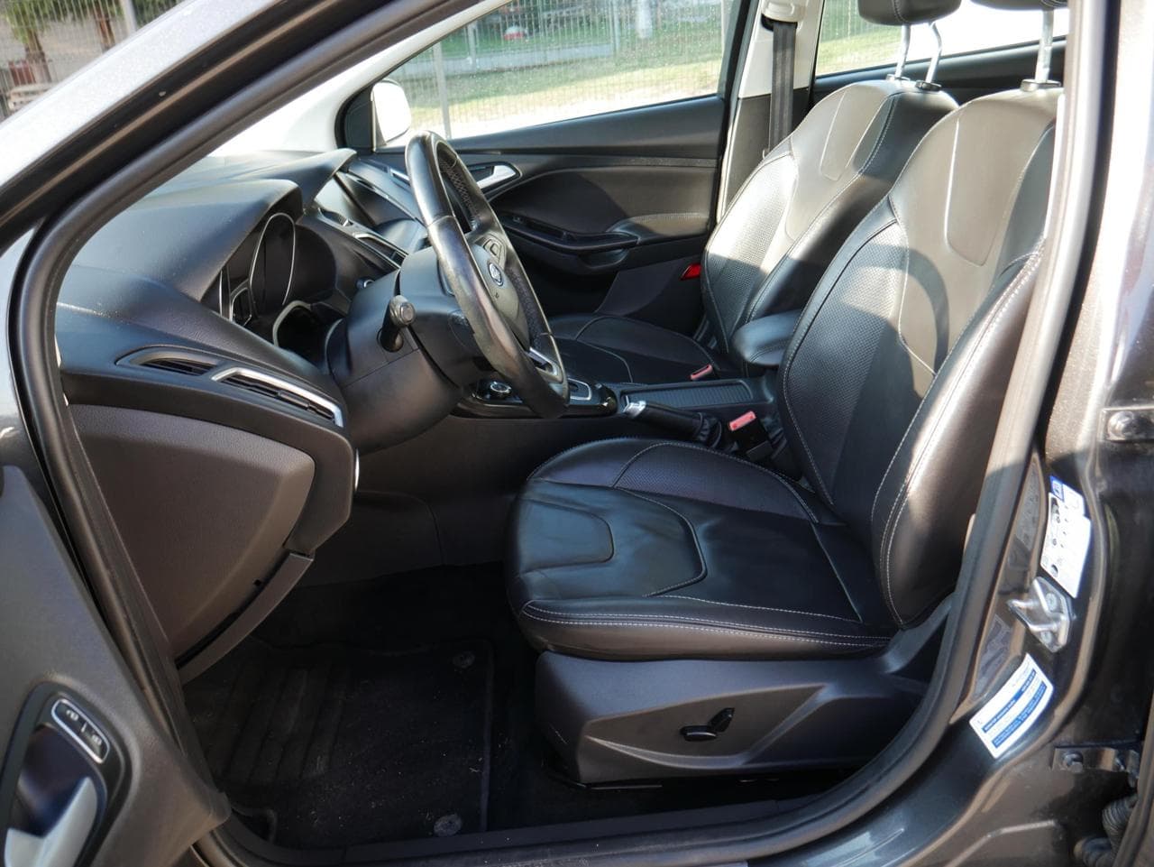 2016 Ford FOCUS - 9