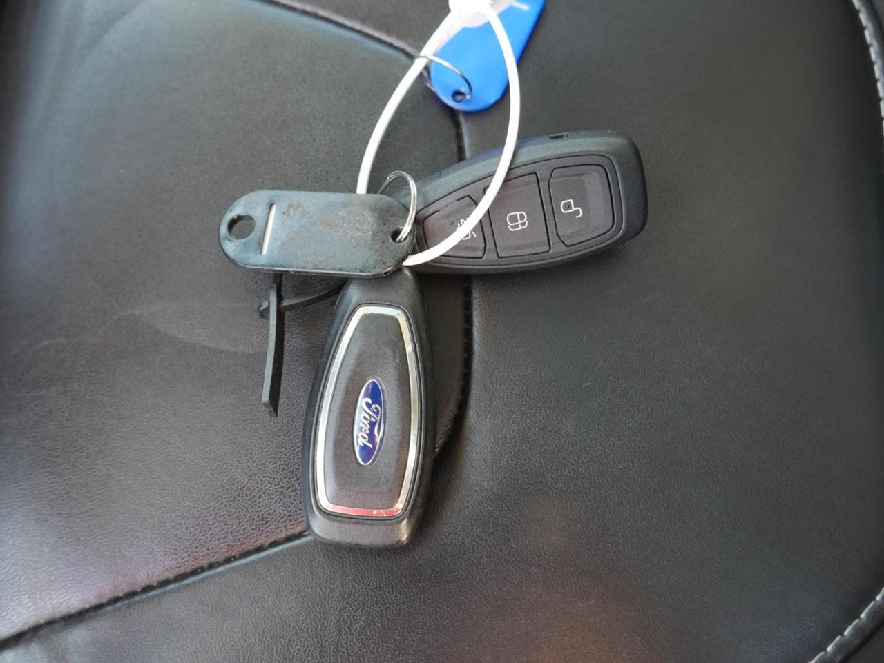 2016 Ford FOCUS - 18