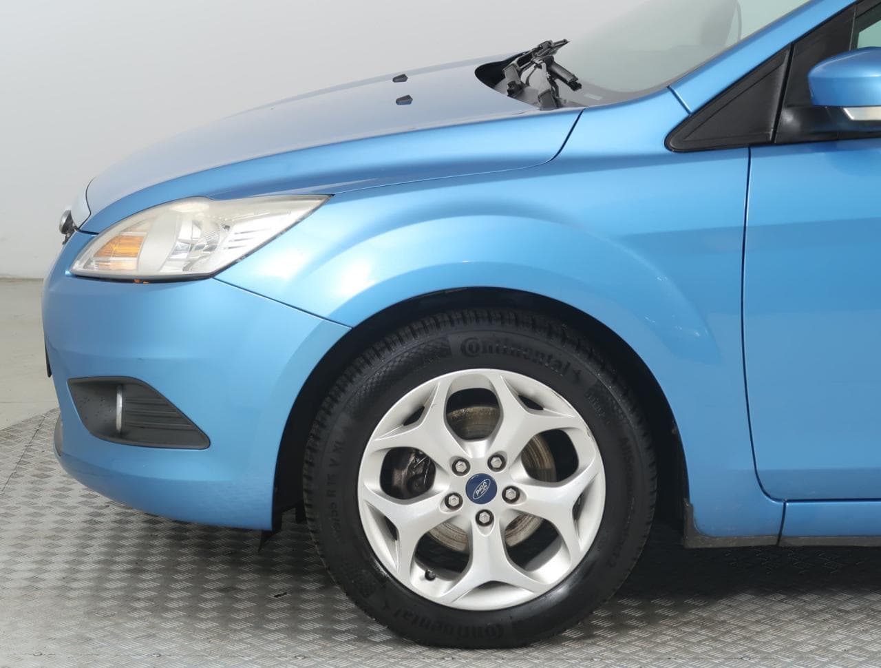 2009 Ford FOCUS - 20