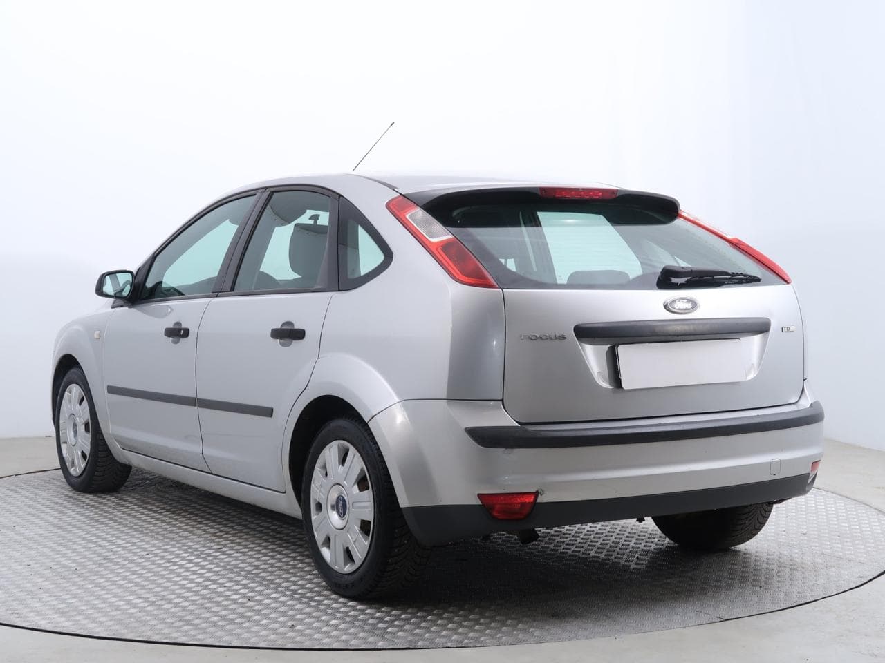 2005 Ford FOCUS - 5