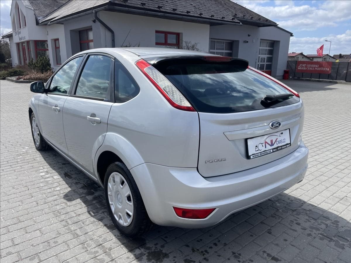 2011 Ford FOCUS - 3