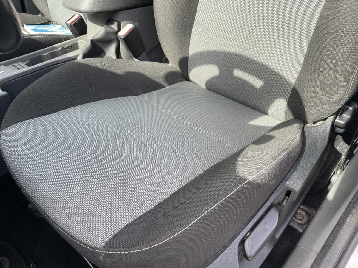 2011 Ford FOCUS - 18