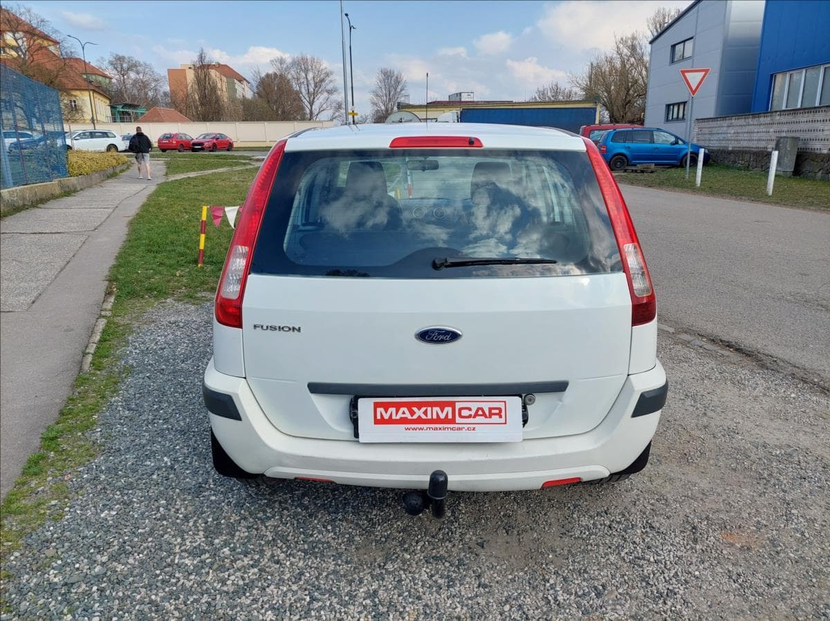 Ford Fusion - 6