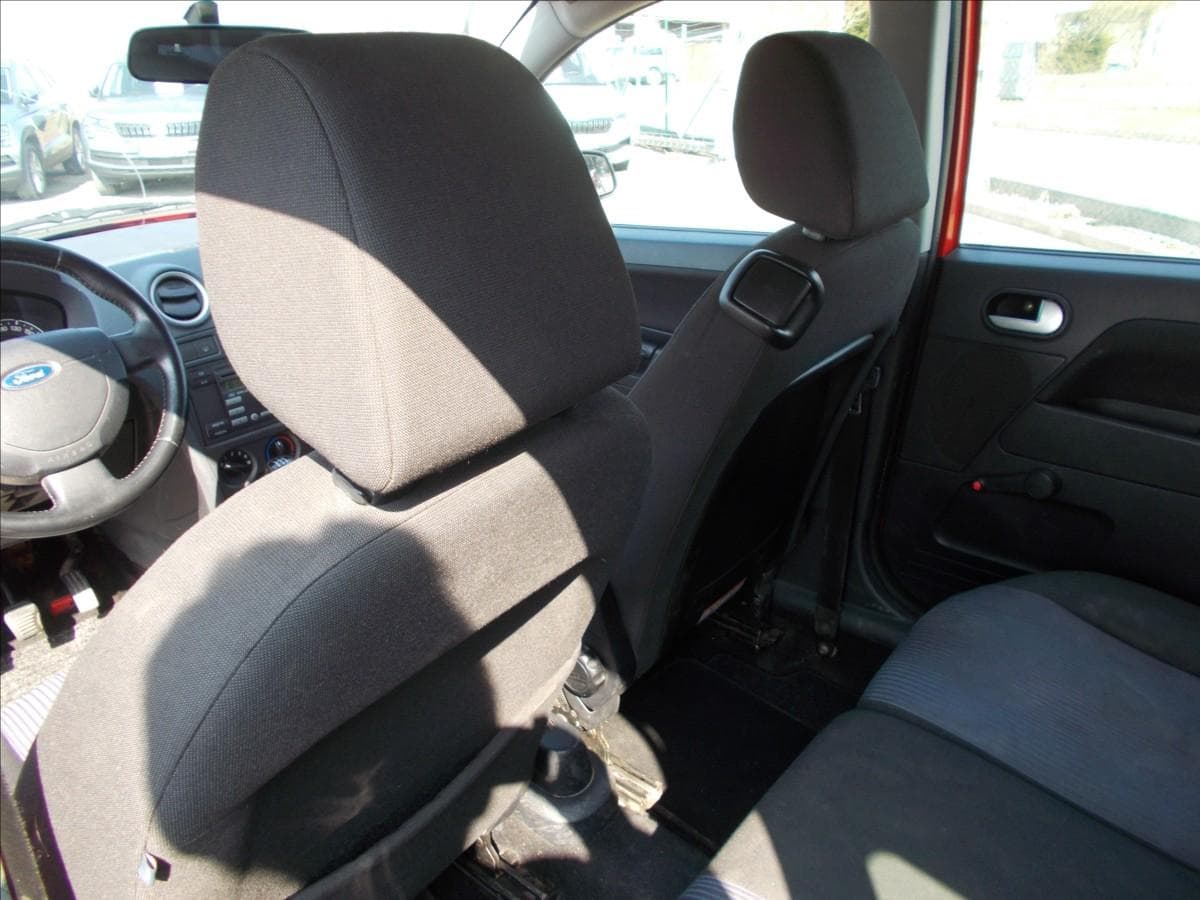 2006 Ford FUSION - 18