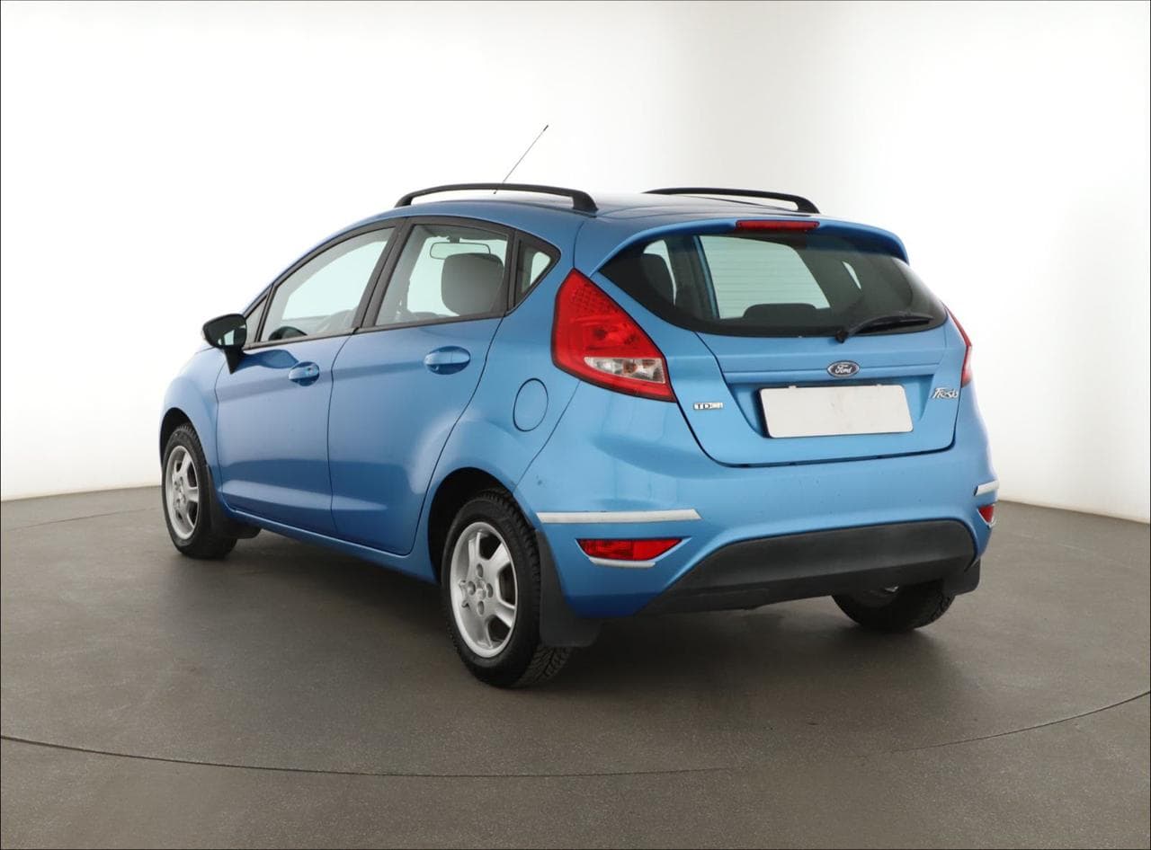 2009 Ford FIESTA - 5