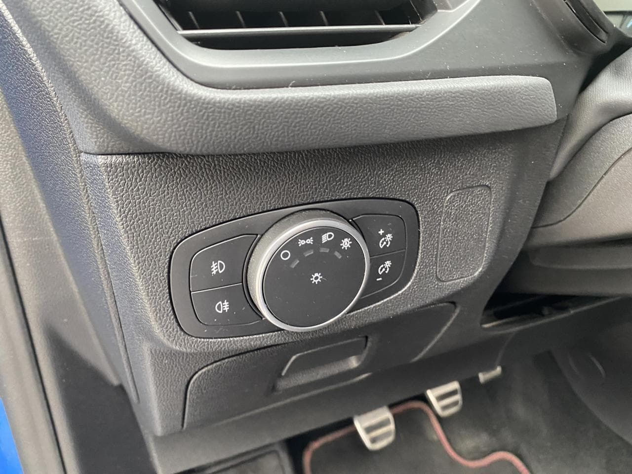 2019 Ford FOCUS - 15