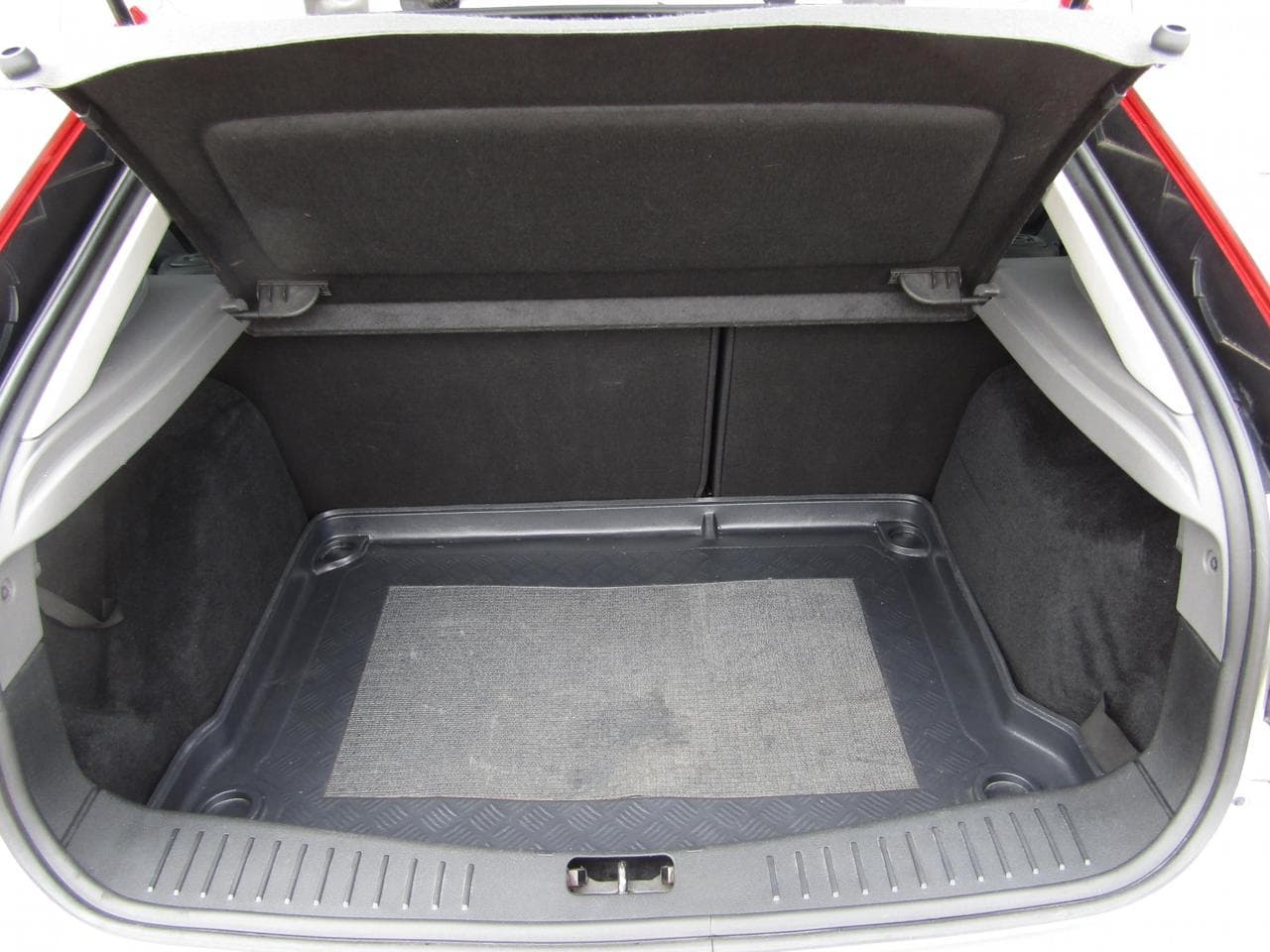 2009 Ford FOCUS - 10