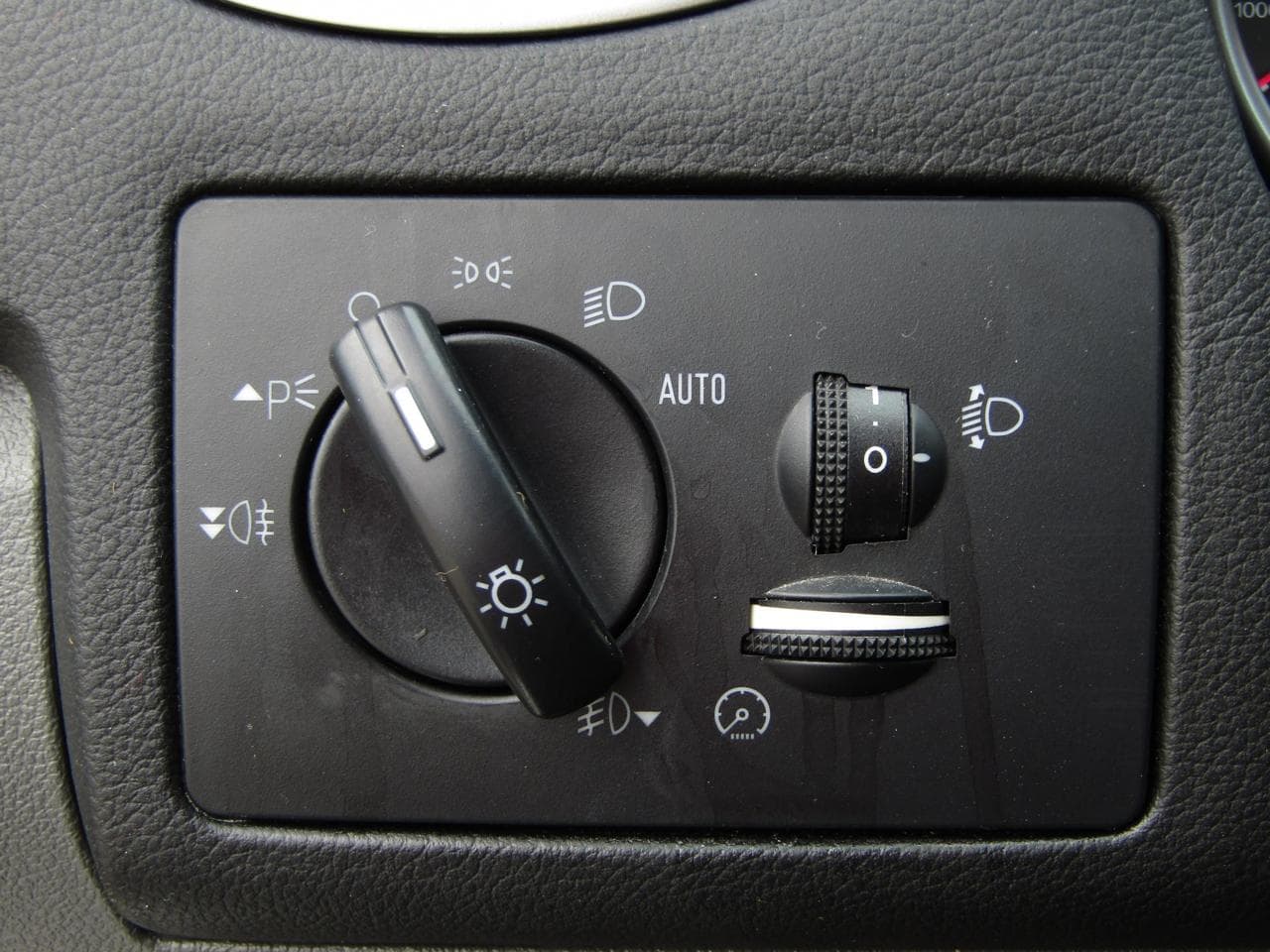 2009 Ford FOCUS - 17