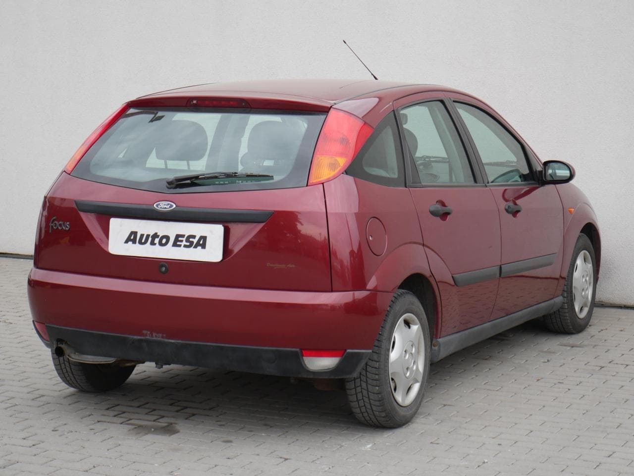 2001 Ford FOCUS - 4