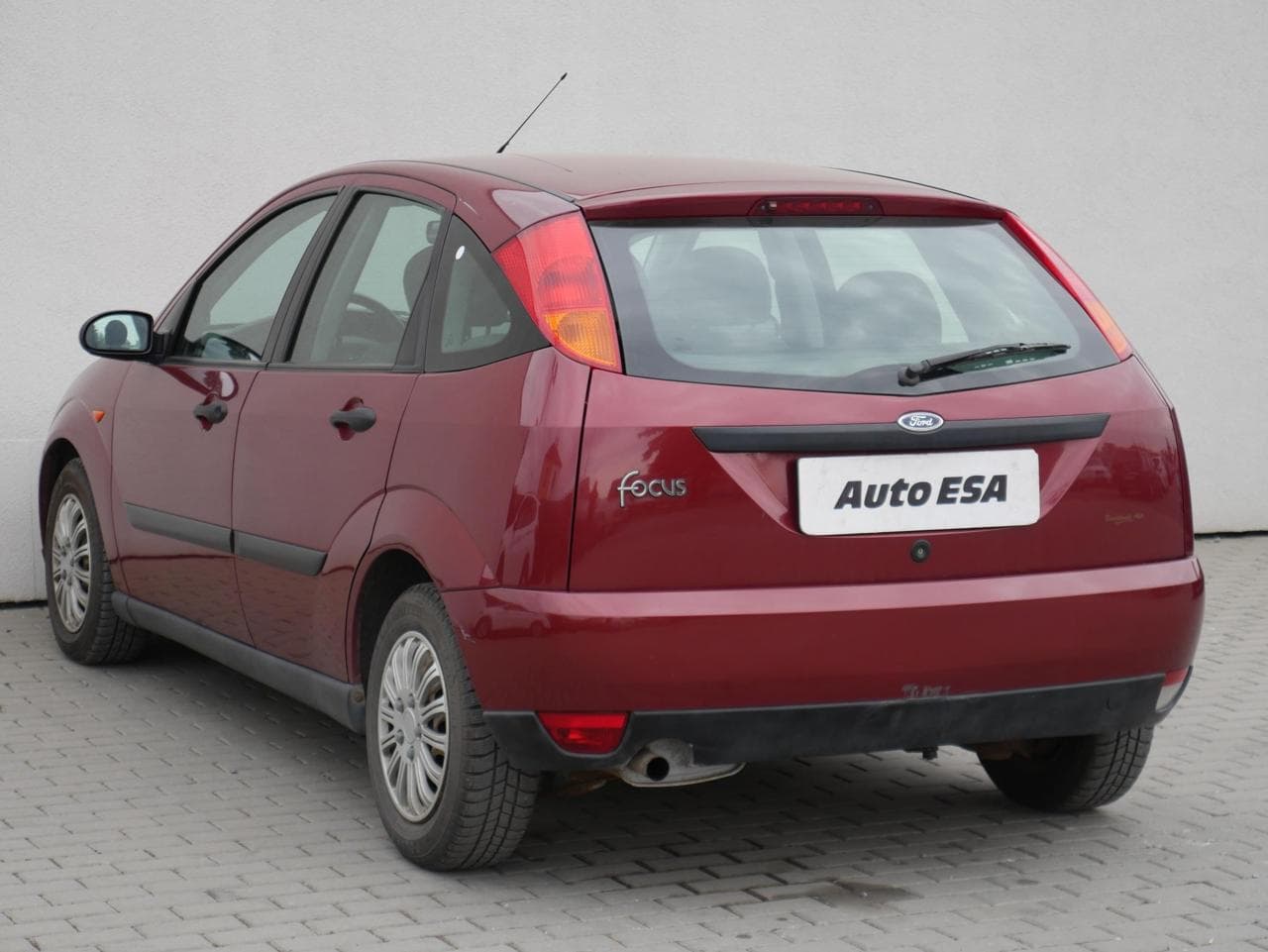 2001 Ford FOCUS - 8