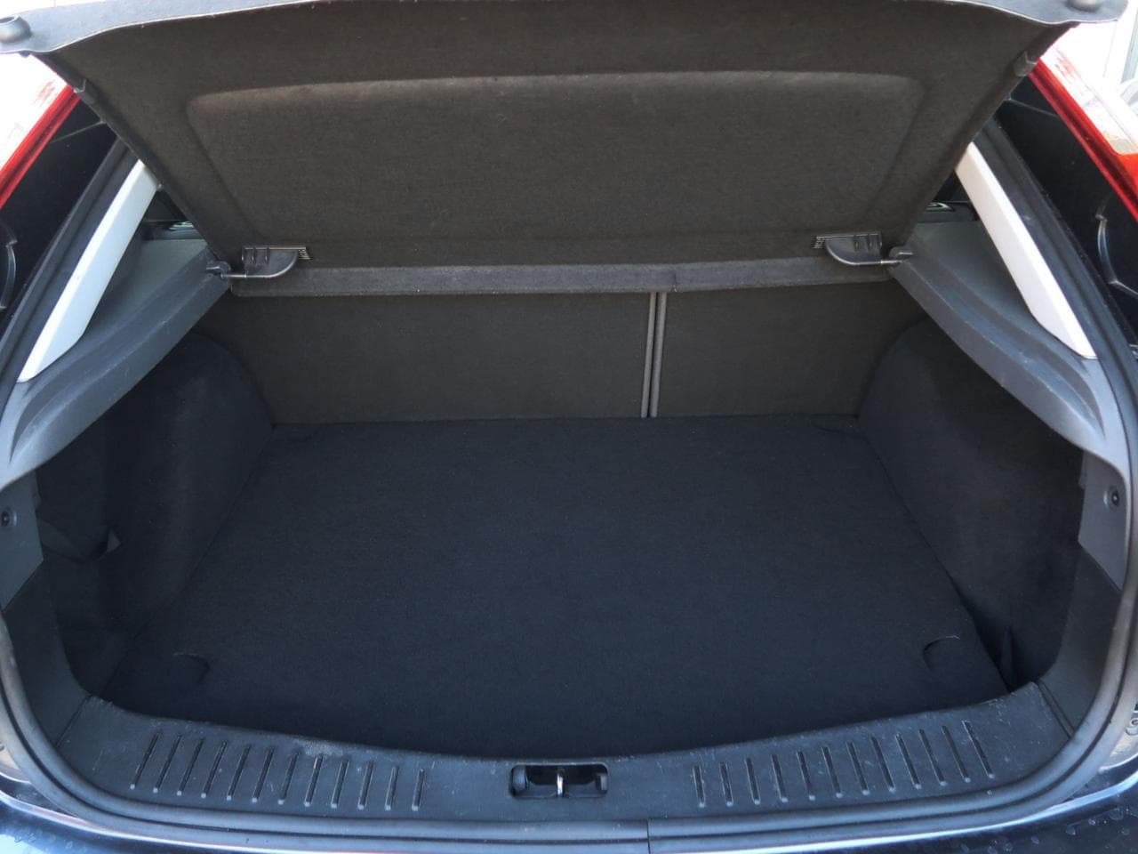 2008 Ford FOCUS - 19