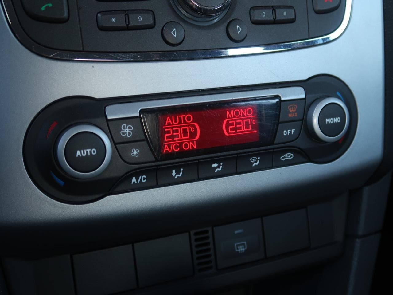 2008 Ford FOCUS - 20