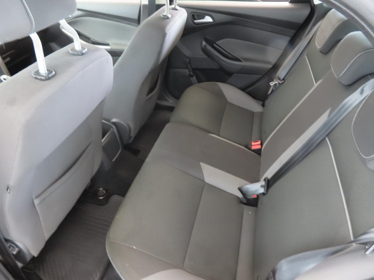 2011 Ford FOCUS - 15