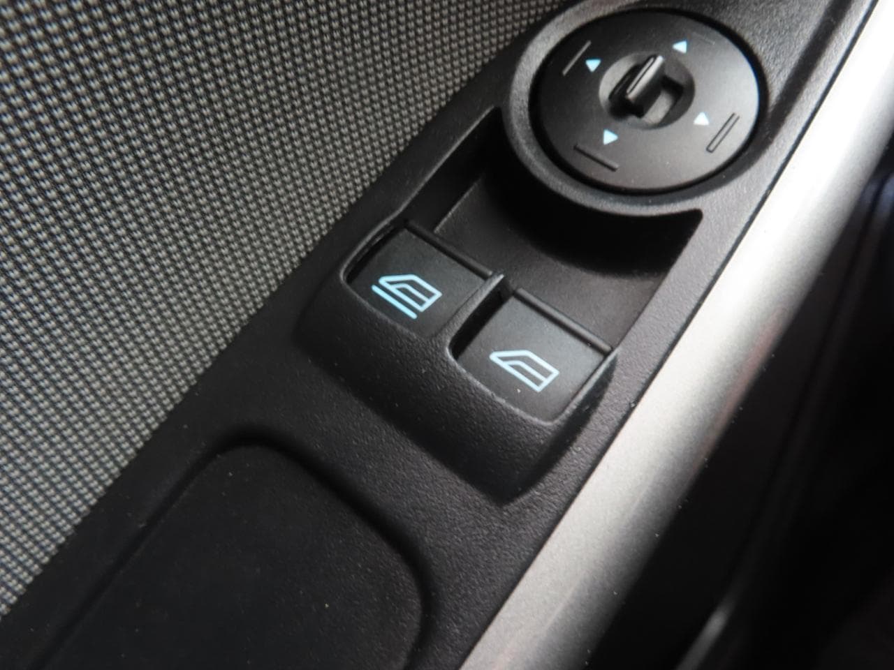 2011 Ford FOCUS - 19