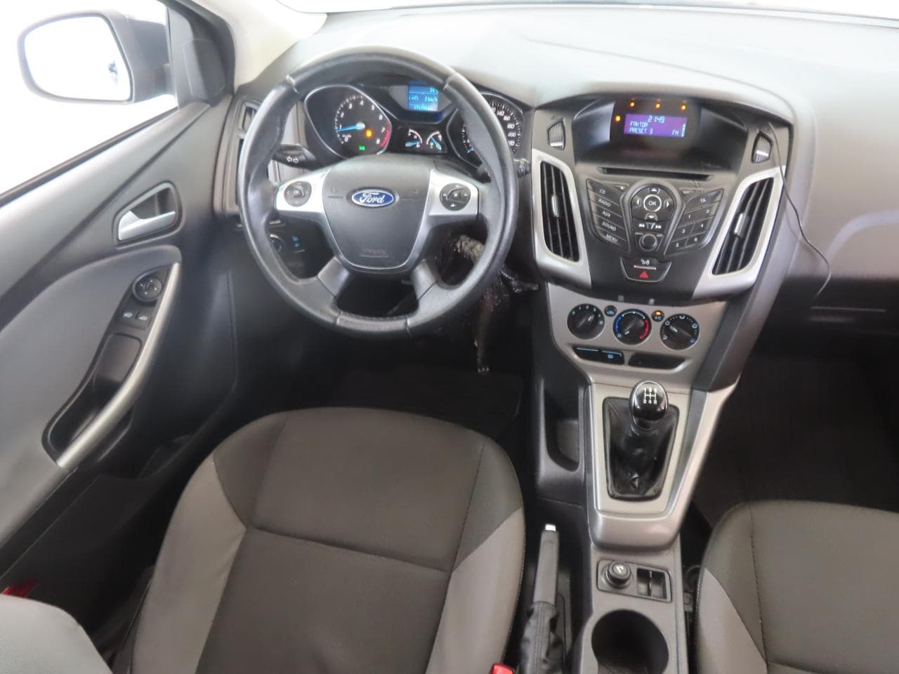 2011 Ford FOCUS - 9
