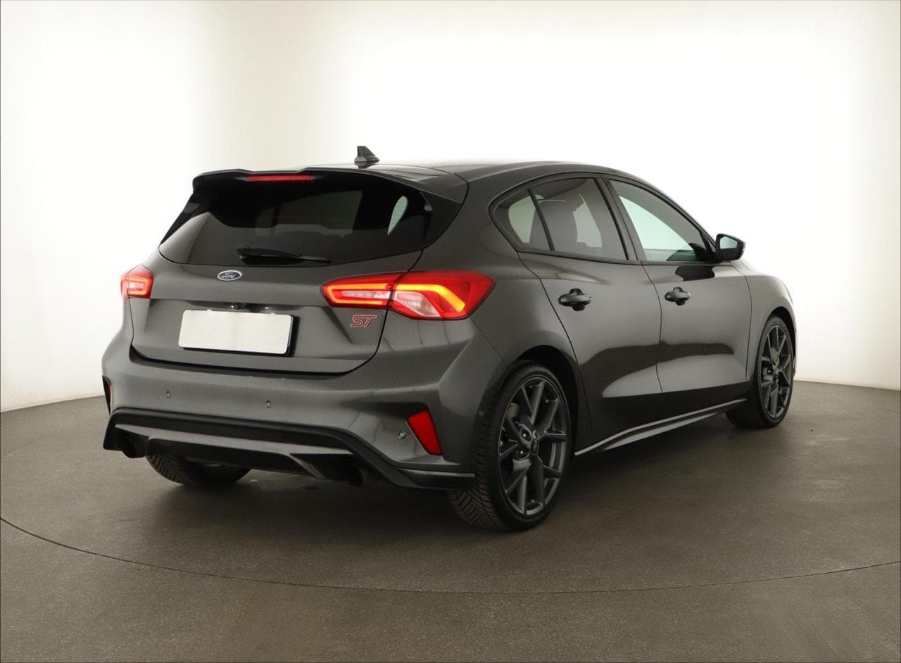 2020 Ford FOCUS - 7