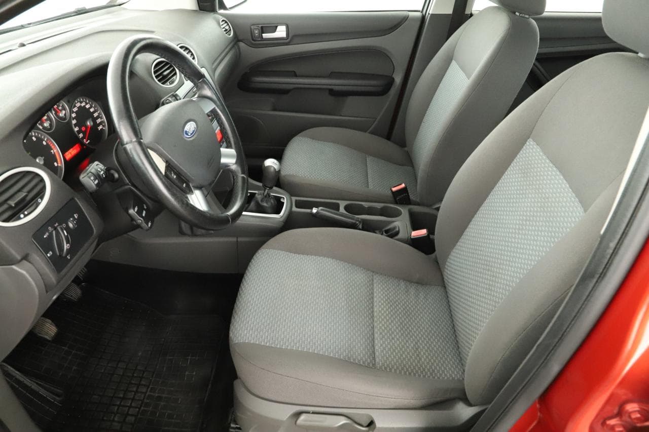 2007 Ford FOCUS - 13