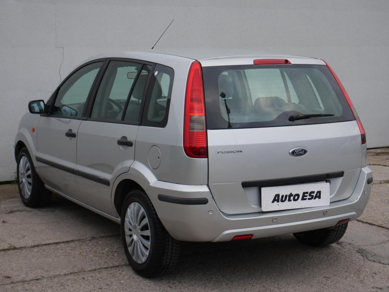 2003 Ford FUSION - 6