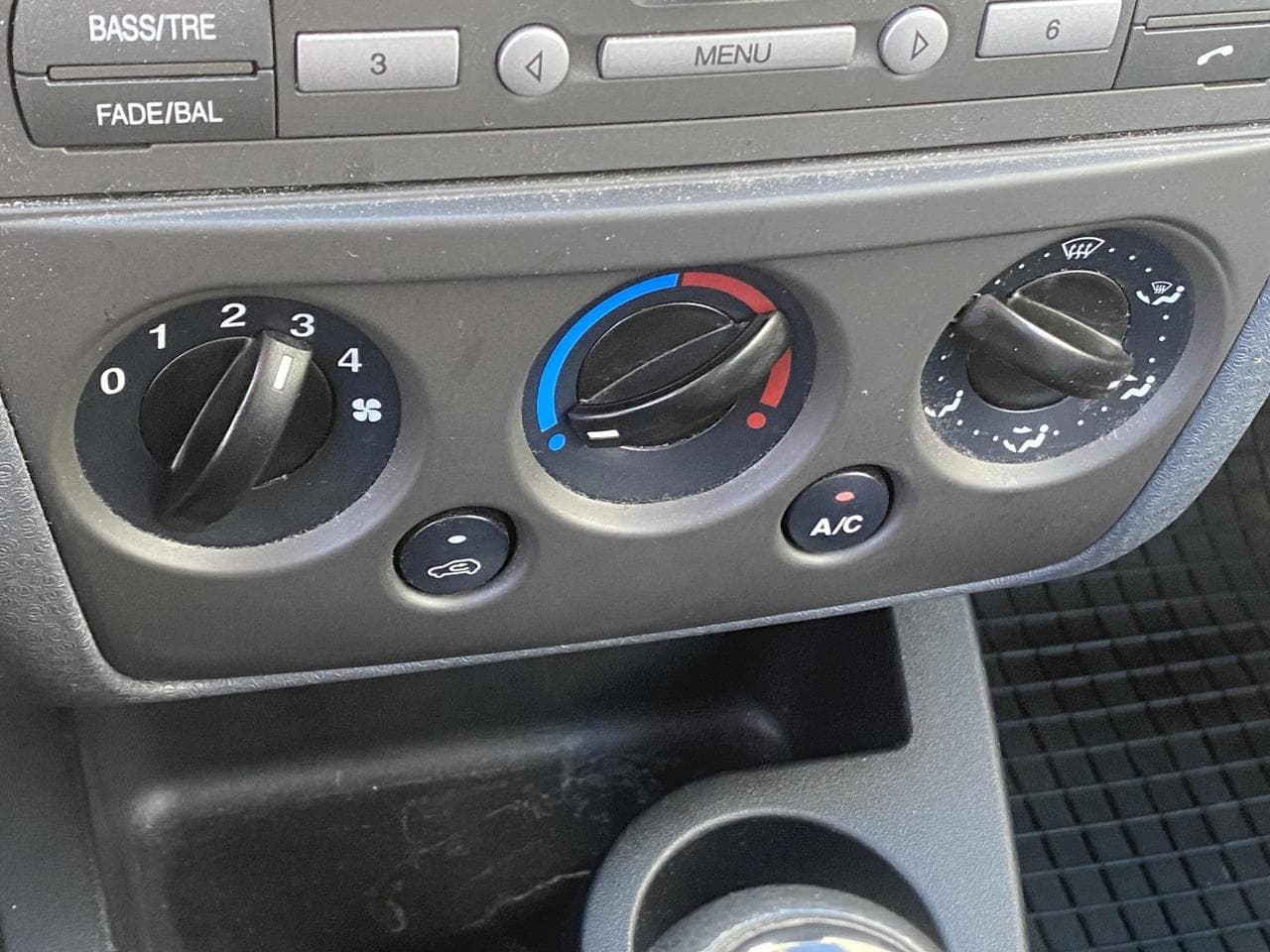 2009 Ford FUSION - 22