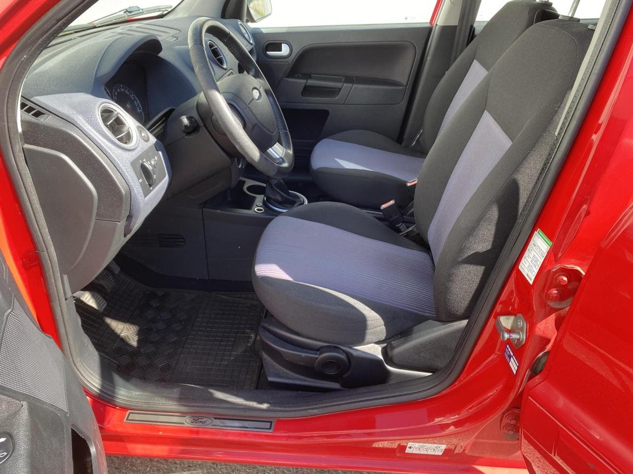 2009 Ford FUSION - 13