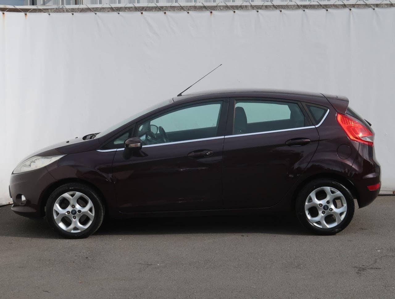 2008 Ford FIESTA - 4