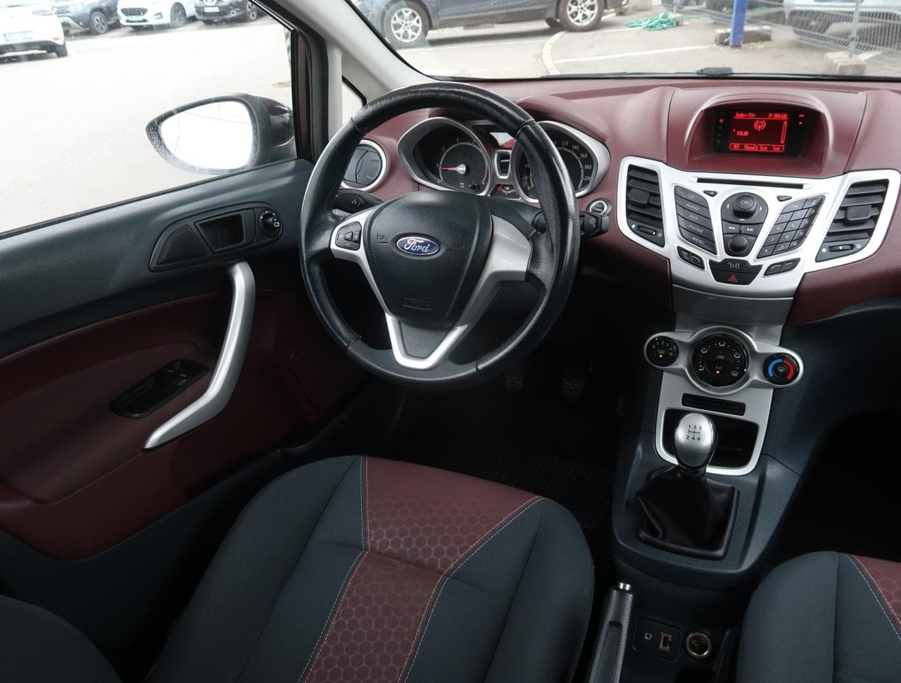 2008 Ford FIESTA - 9