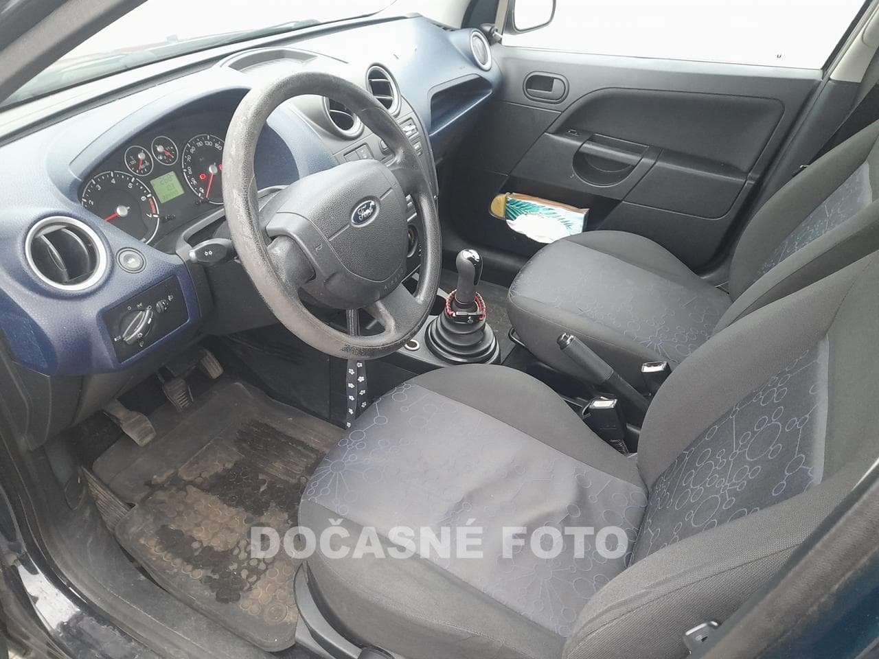 2006 Ford FIESTA - 3