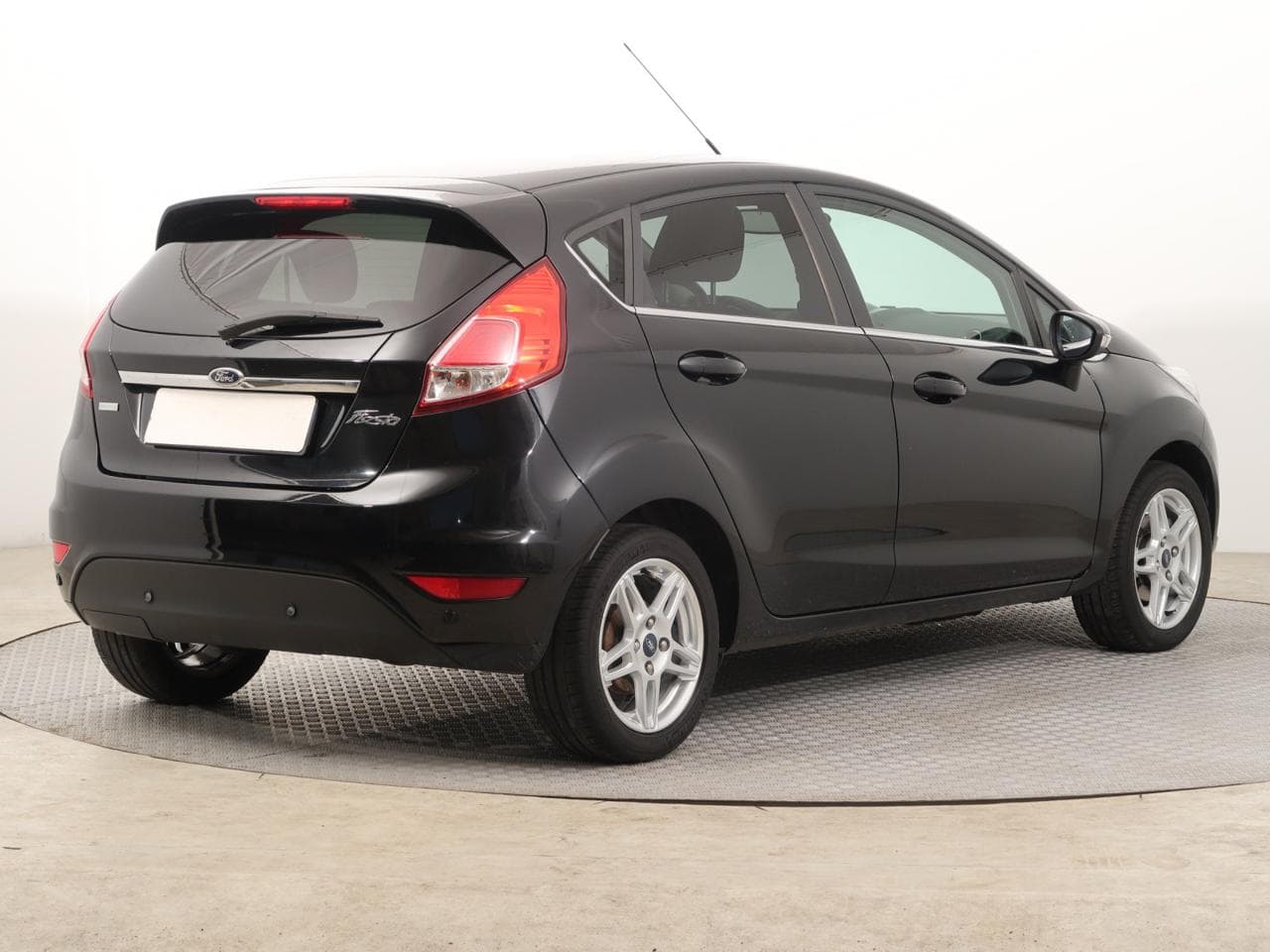 2014 Ford FIESTA - 12