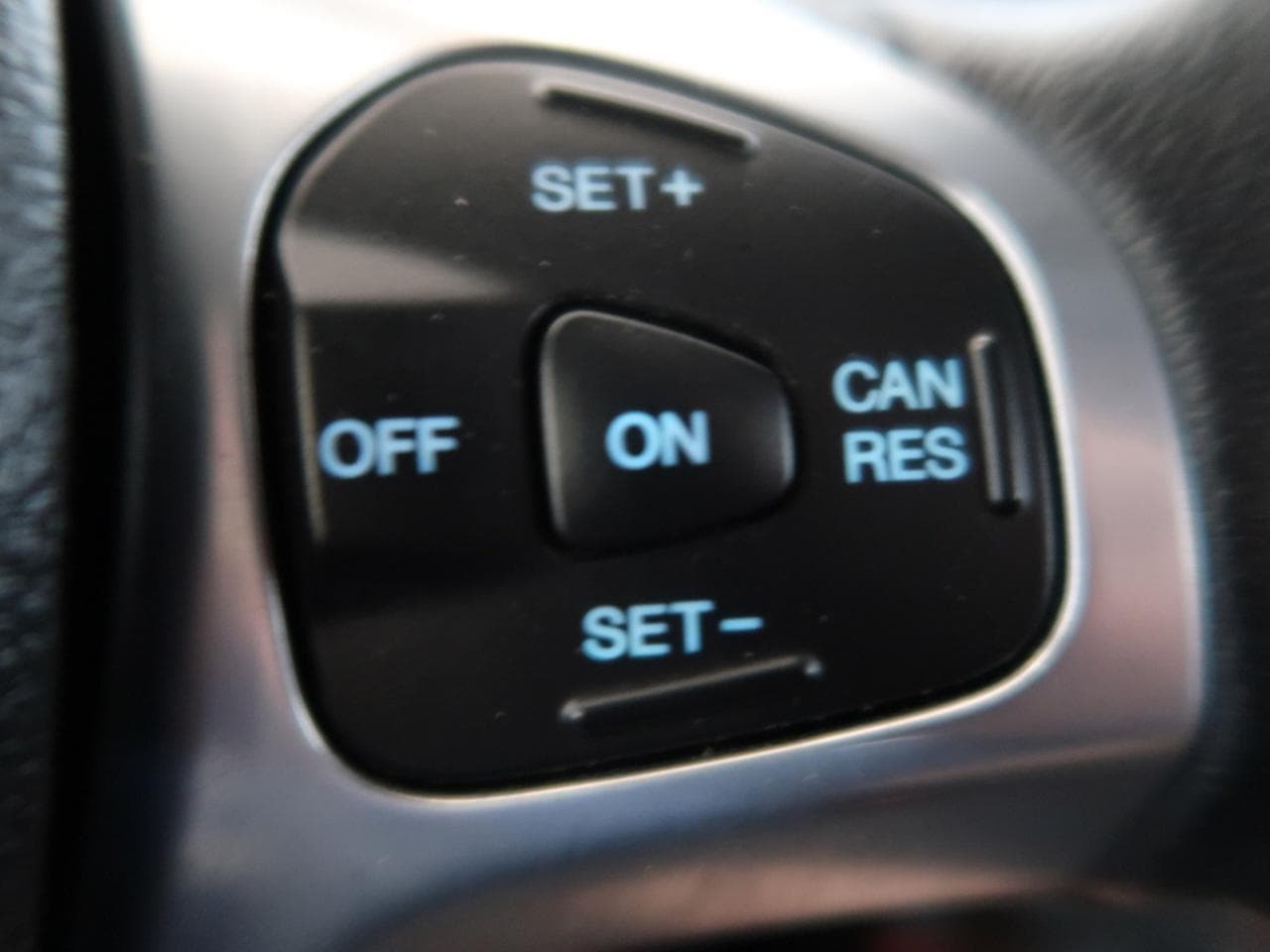 2014 Ford FIESTA - 38