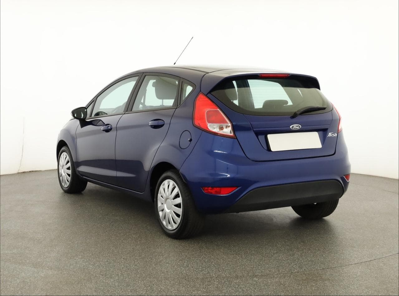 2015 Ford FIESTA - 8