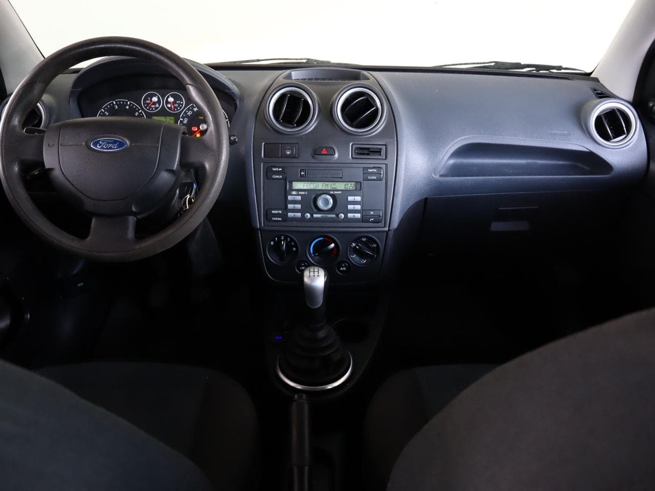 2007 Ford FIESTA - 9