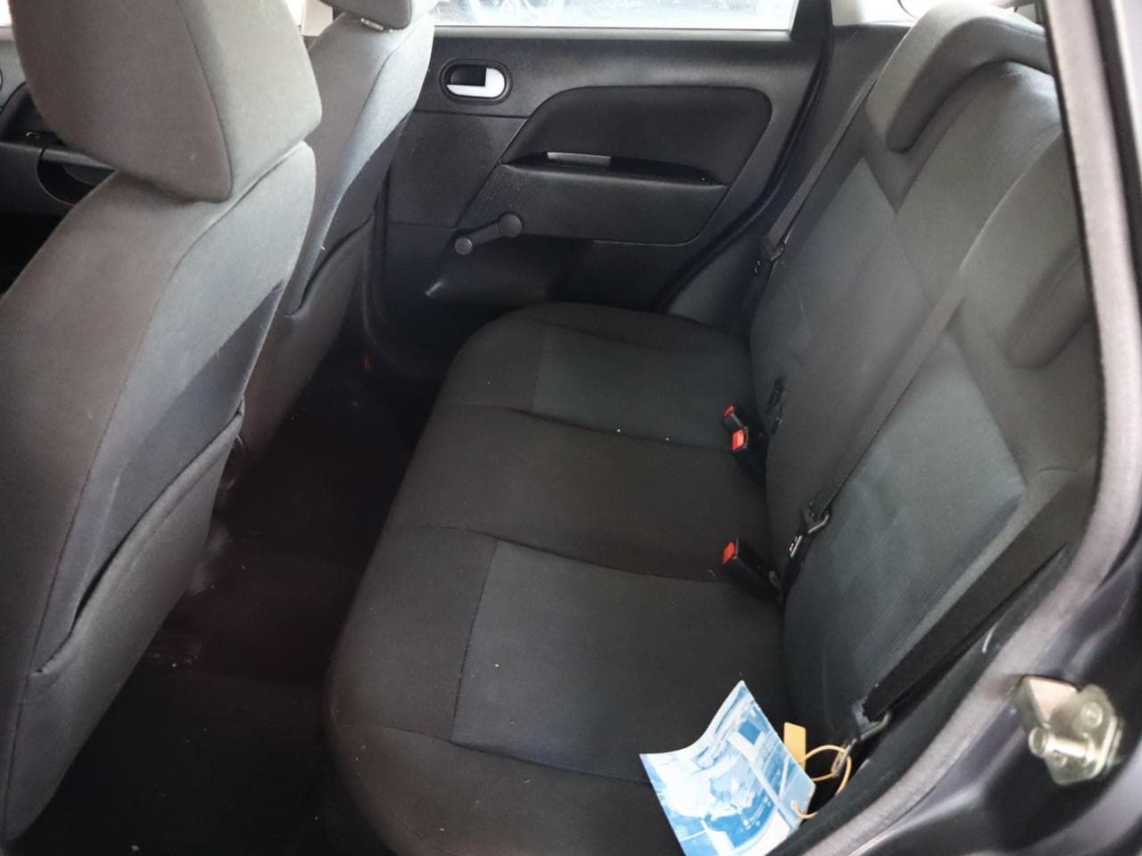 2007 Ford FIESTA - 13
