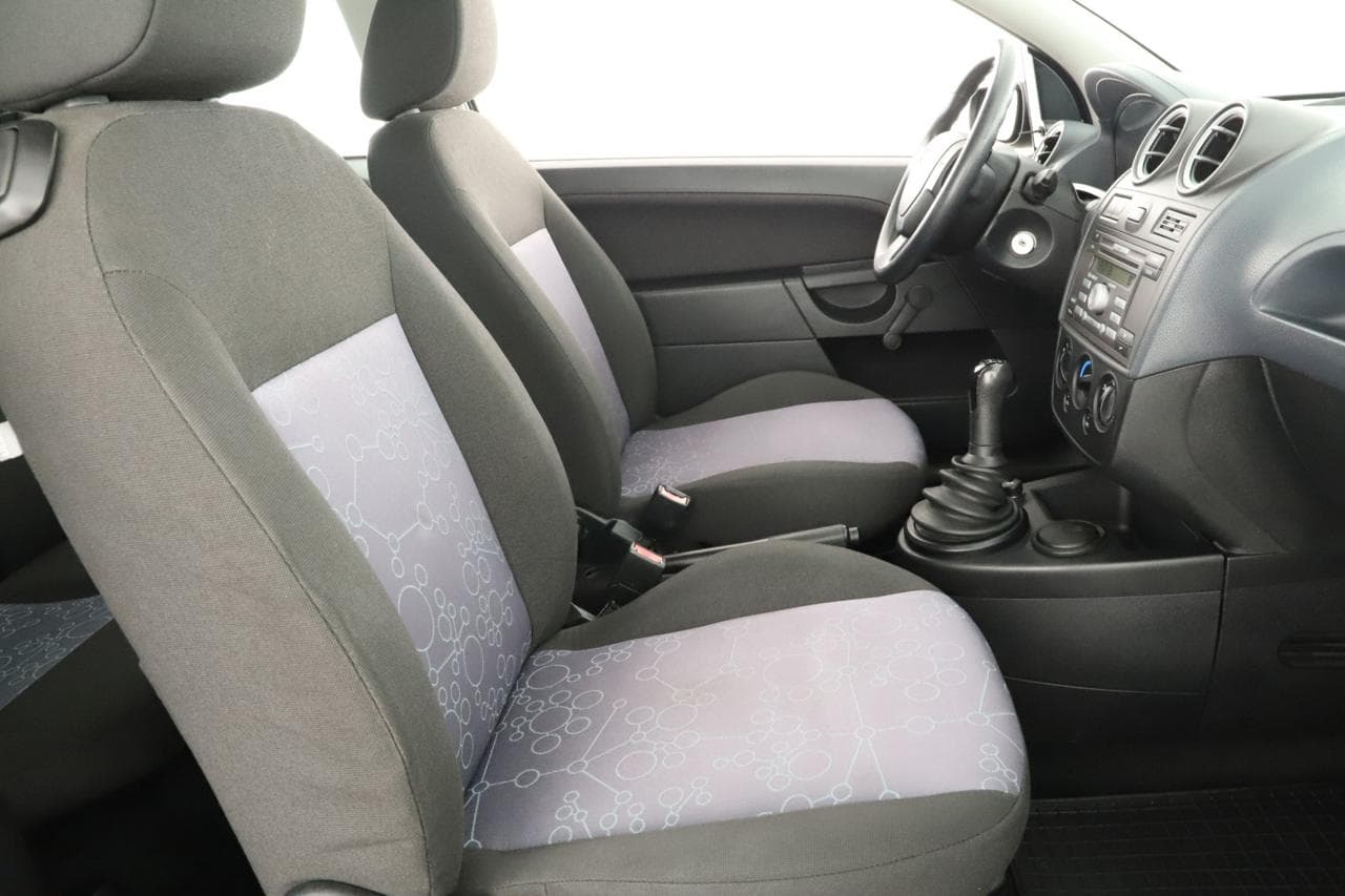 2007 Ford FIESTA - 10