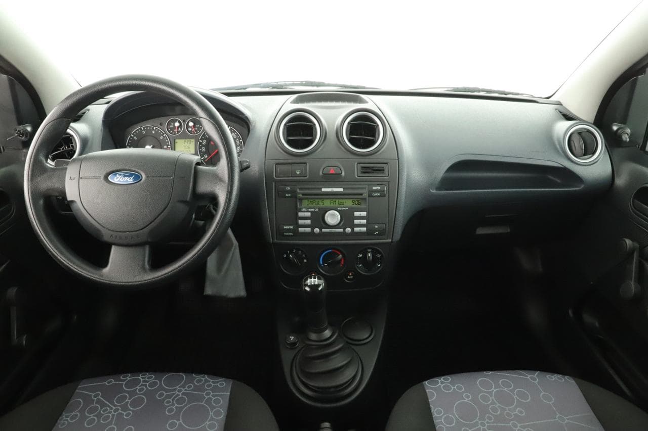 2007 Ford FIESTA - 9