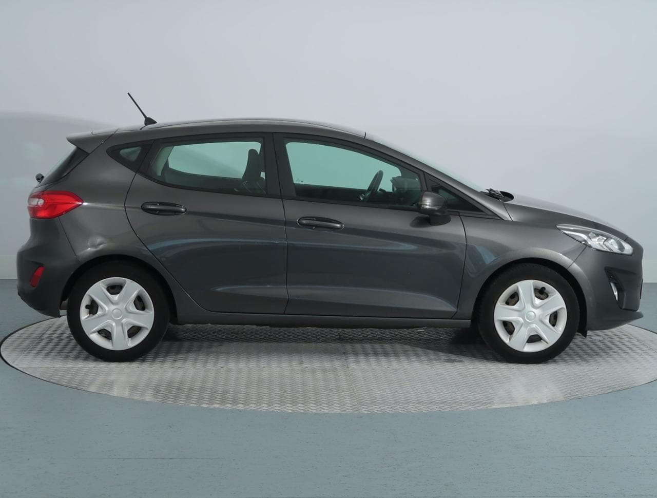 2017 Ford FIESTA - 8