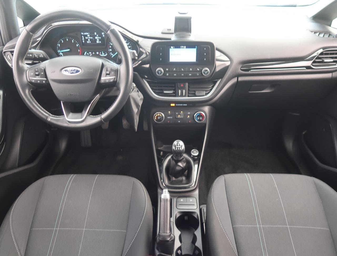 2017 Ford FIESTA - 10