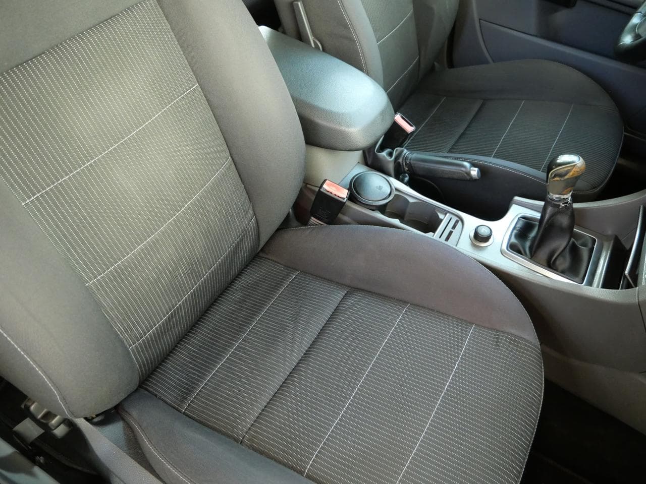 2009 Ford FOCUS - 19