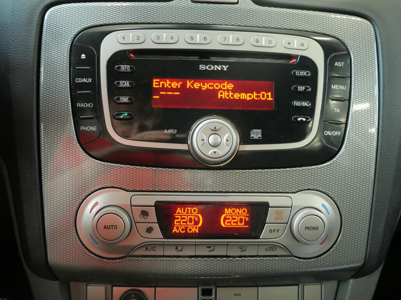 2009 Ford FOCUS - 29