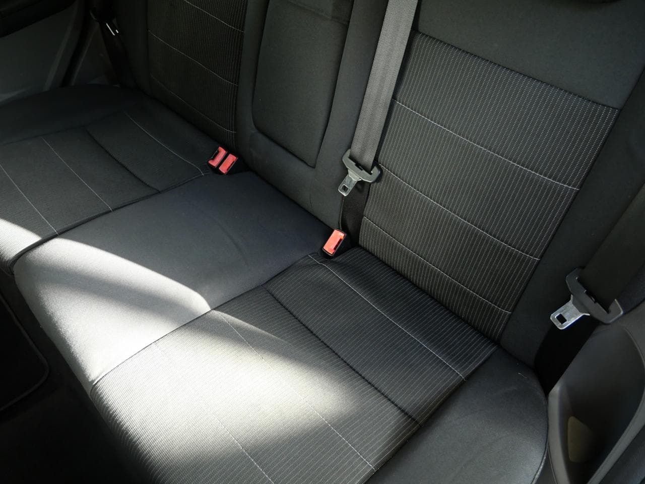 2009 Ford FOCUS - 17