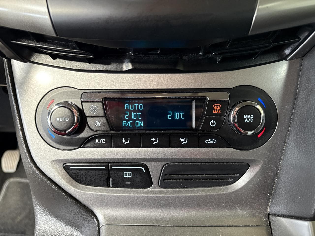 2014 Ford FOCUS - 14