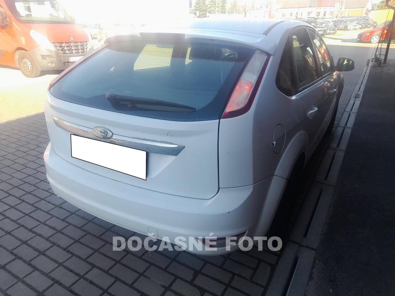 2008 Ford FOCUS - 2