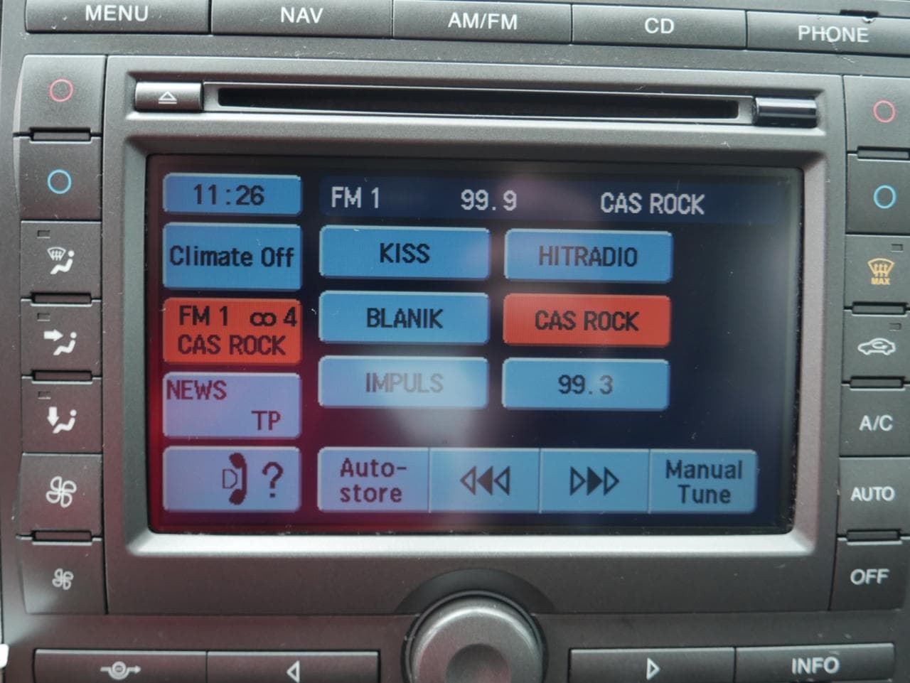 2005 Ford FOCUS - 11