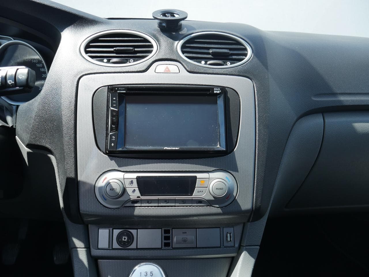 2009 Ford FOCUS - 29