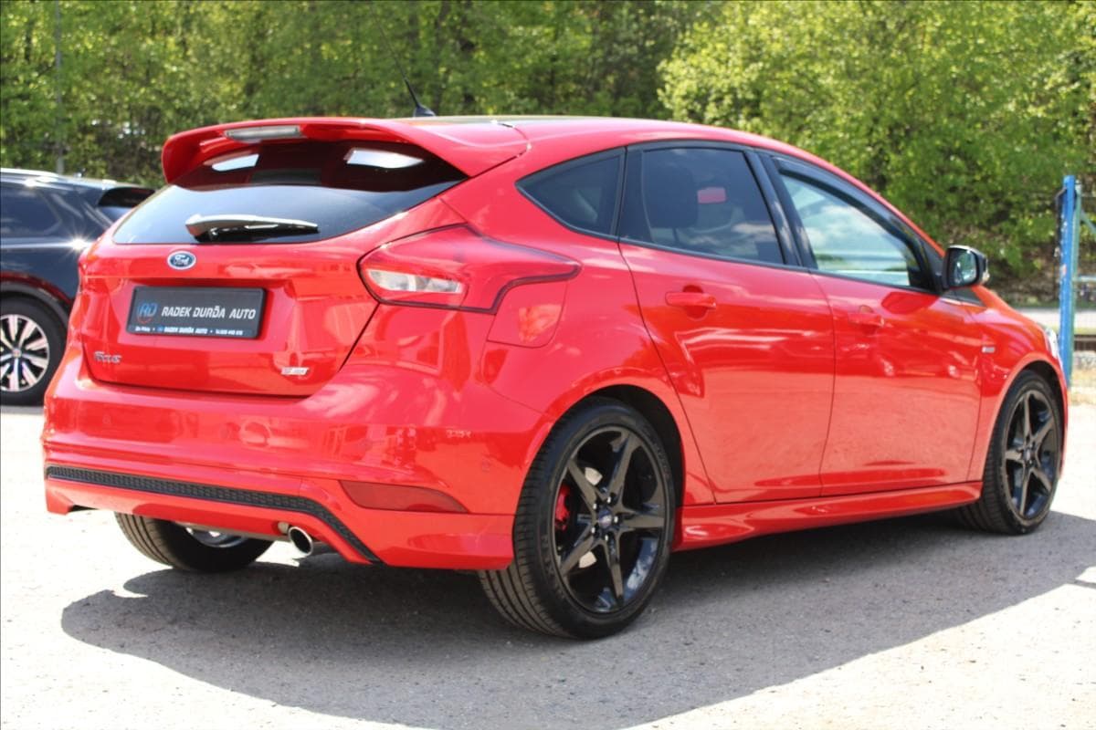 2016 Ford FOCUS - 5