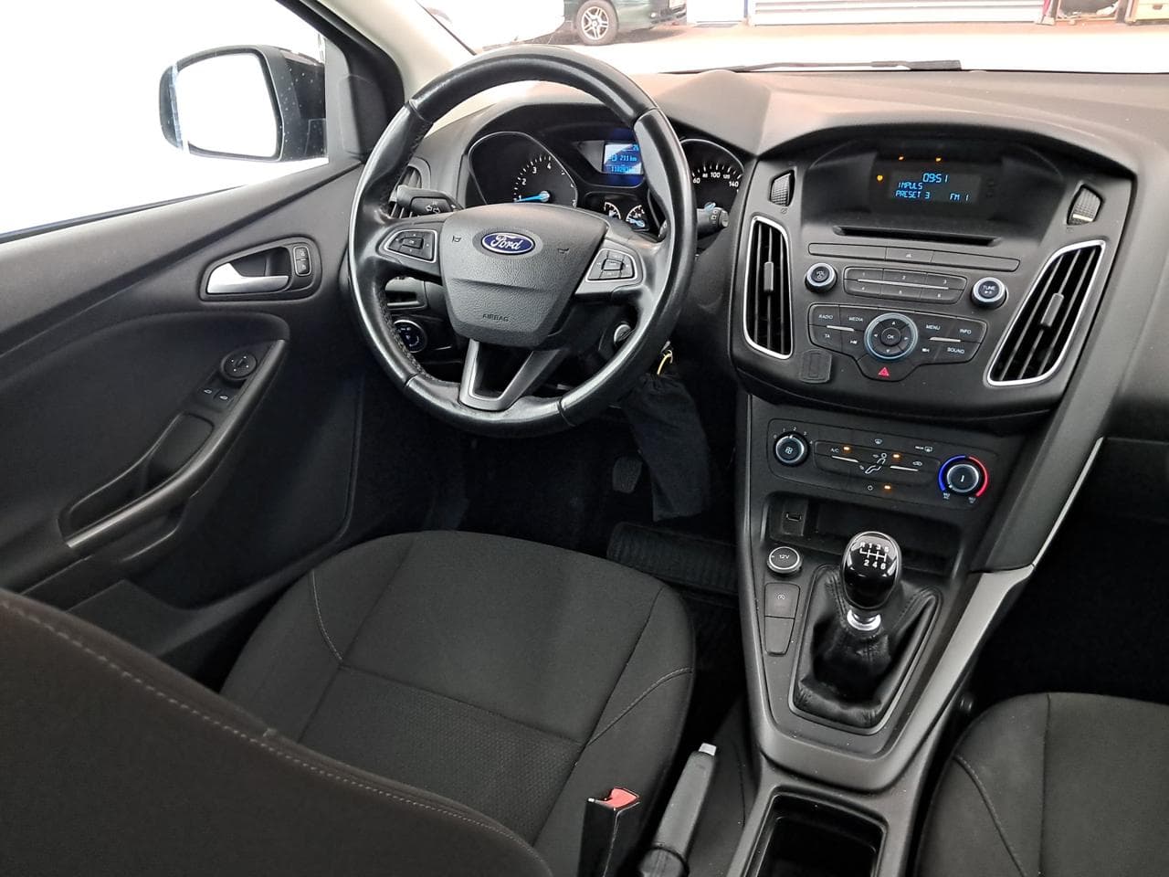 2015 Ford FOCUS - 14