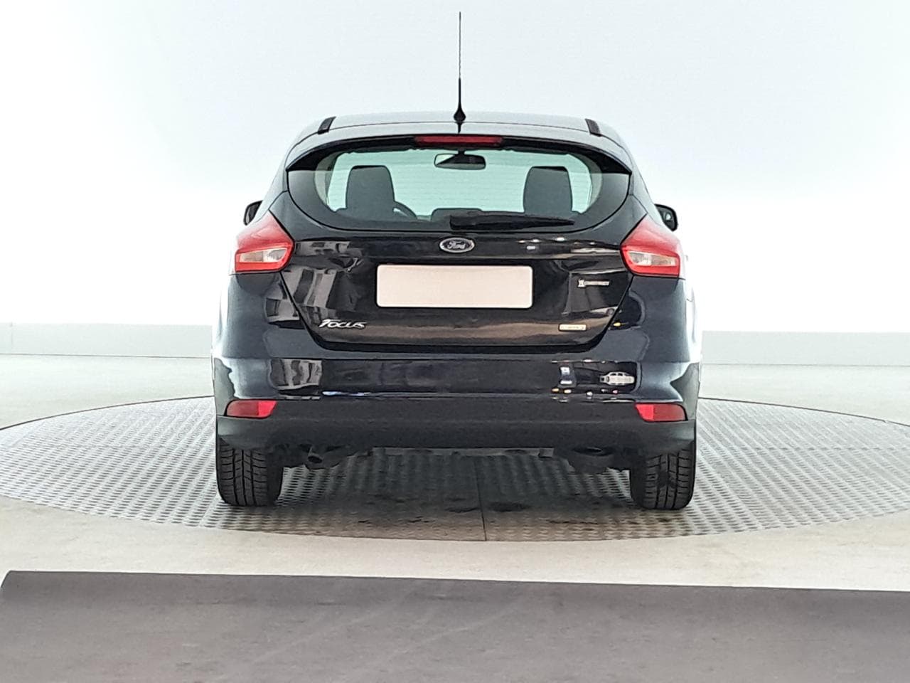 2015 Ford FOCUS - 8