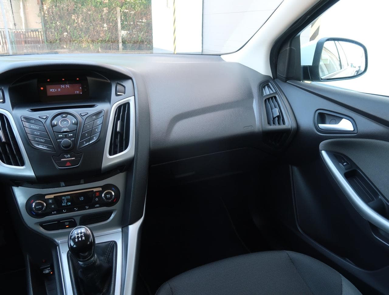 2011 Ford FOCUS - 17