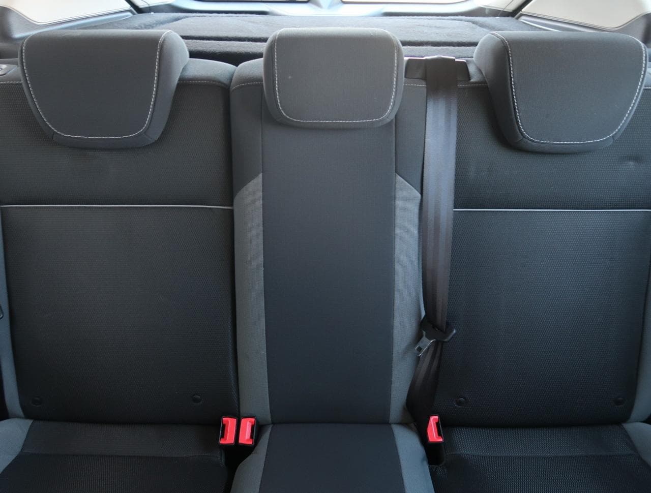 2011 Ford FOCUS - 23