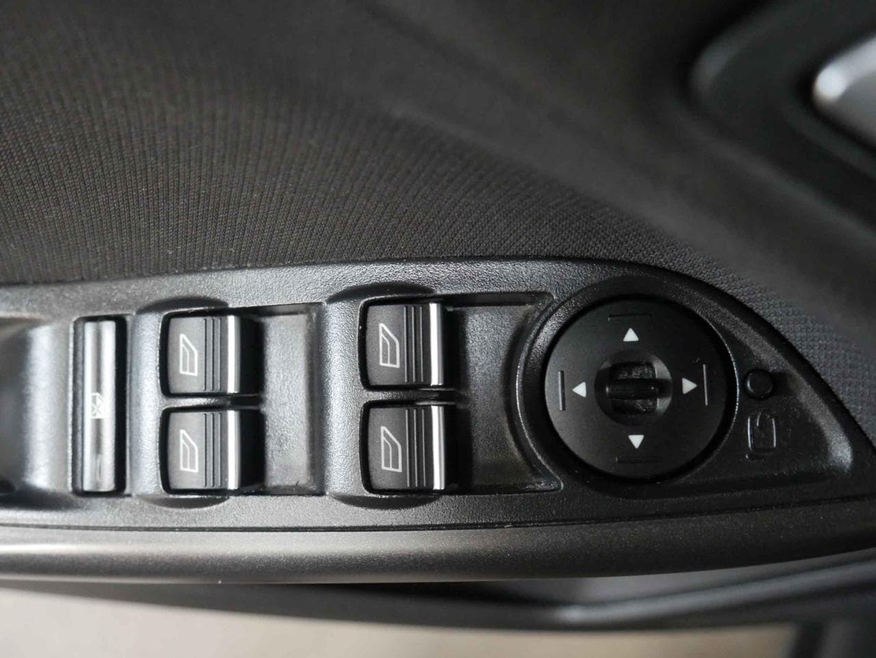 2015 Ford FOCUS - 30